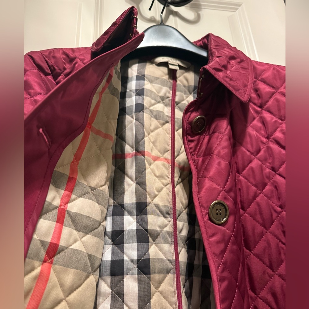 Women’s Burberry jacket. Like new. Magenta / burgundy color. Size XL - Picture 2 of 8